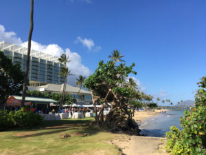 ハワイおすすめジョギングコース | 裸足でカハラビーチコース