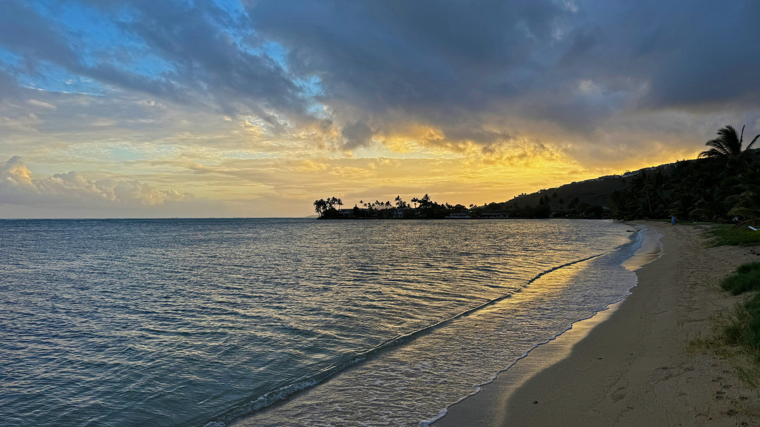 IMG_2016b 夕方のビーチ。