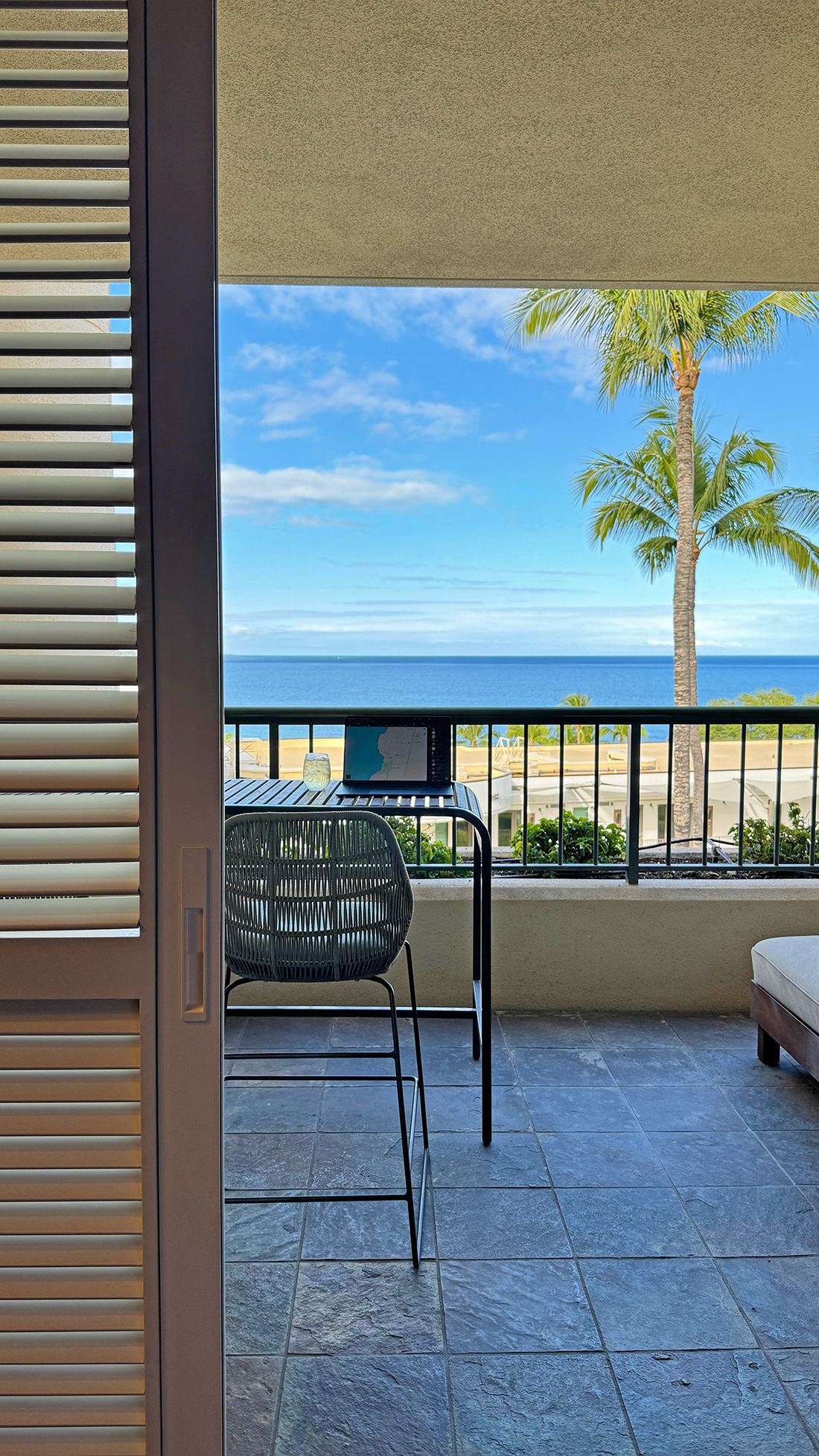 ハワイ島出張2日目の朝。