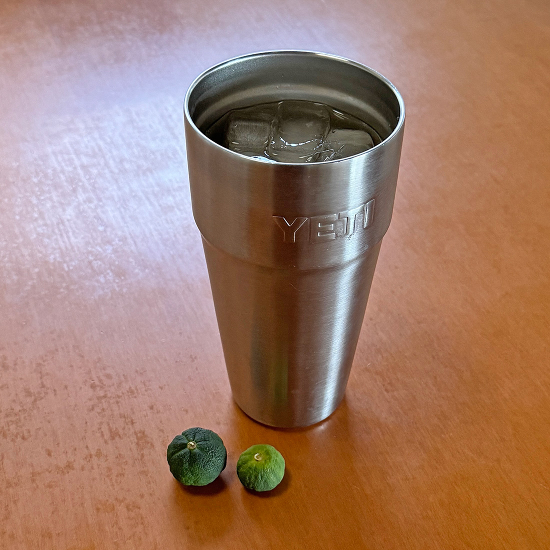 何はともあれハイボール。