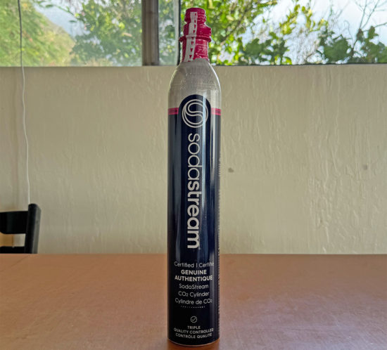 シリンダー、入荷しました。