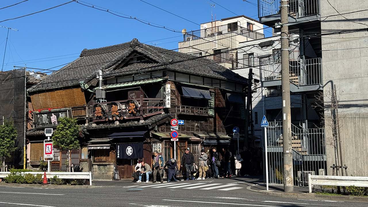 土手の伊勢屋に行ってきました。