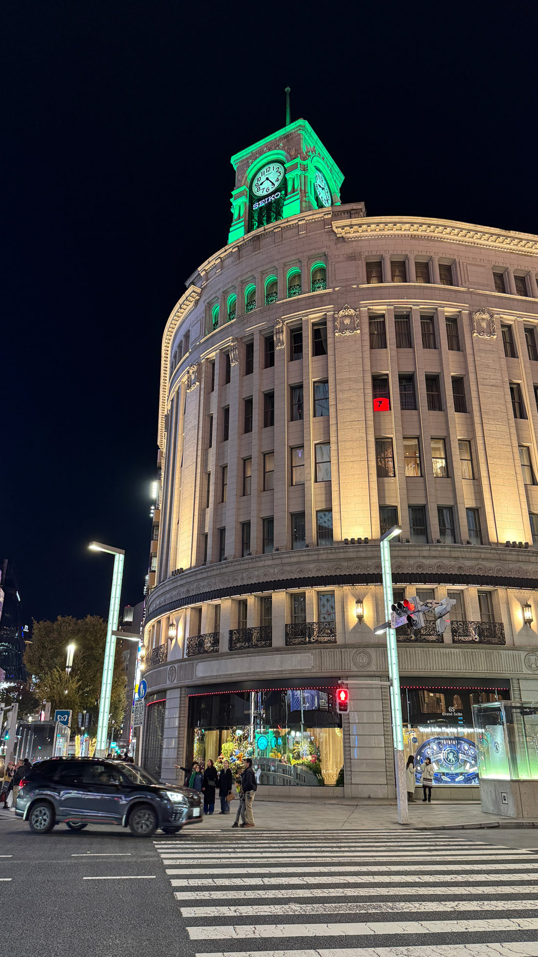 銀座四丁目の2大ランドマーク。