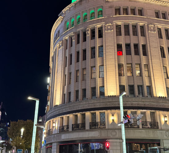 銀座四丁目の2大ランドマーク。