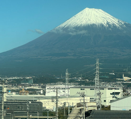 東京-富士山-大阪着。