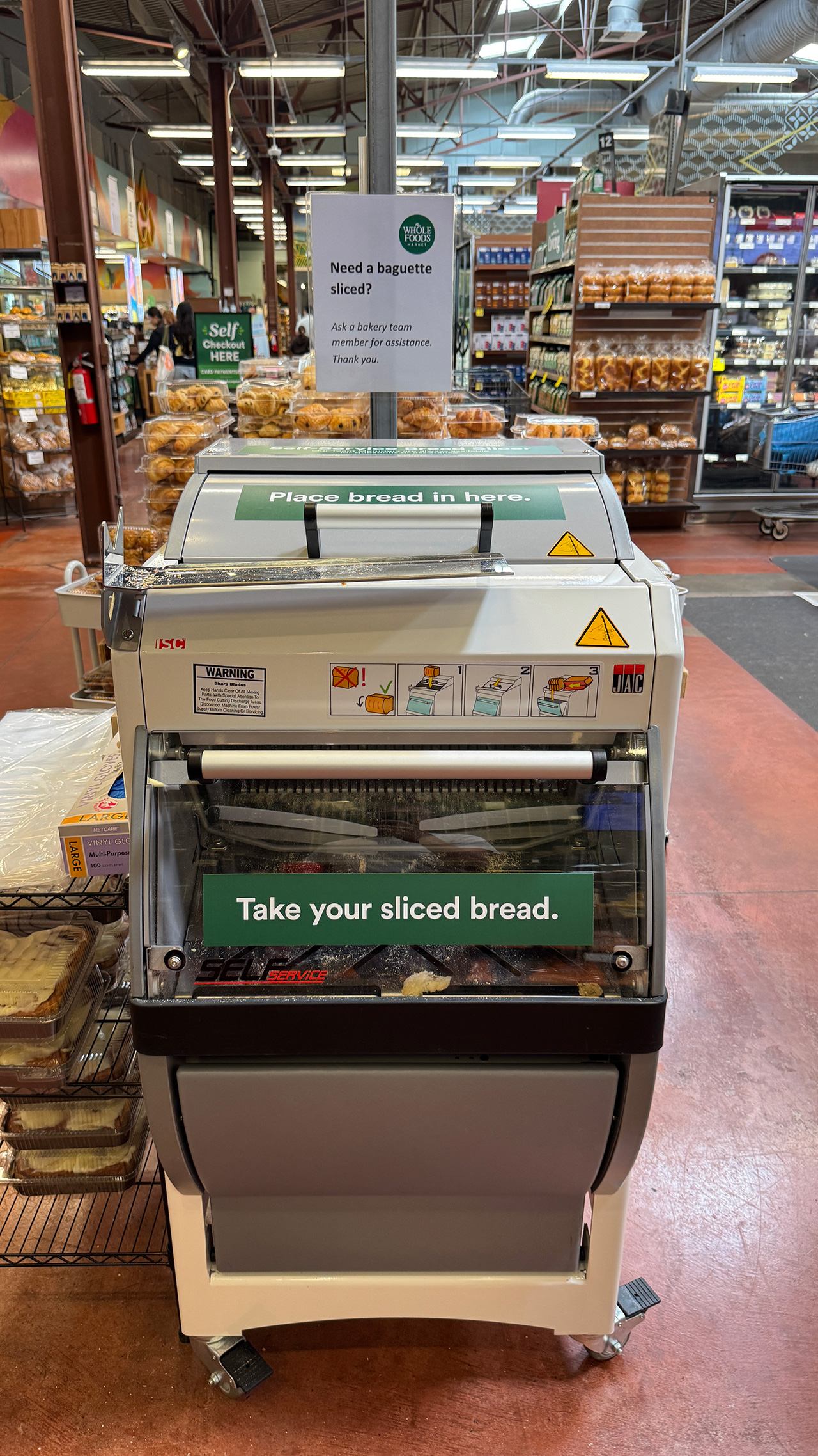 ホールフーズで価格調査。