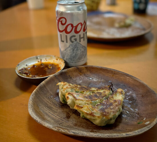 今日は餃子だ！