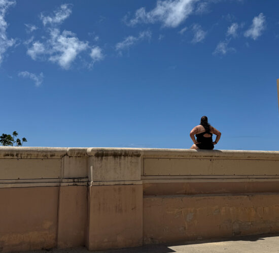 カイマナビーチ、11:30am