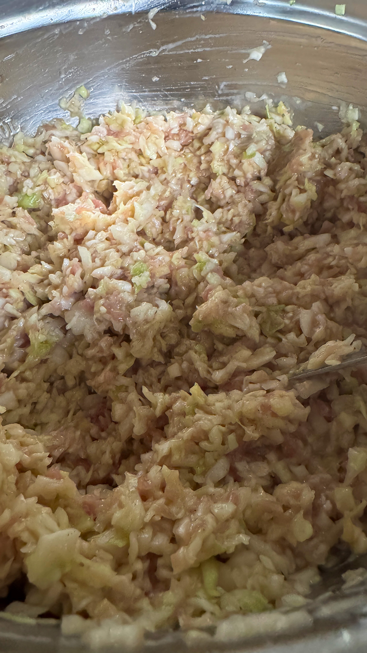 ニューケンちゃん餃子。 ニューケンちゃん餃子。