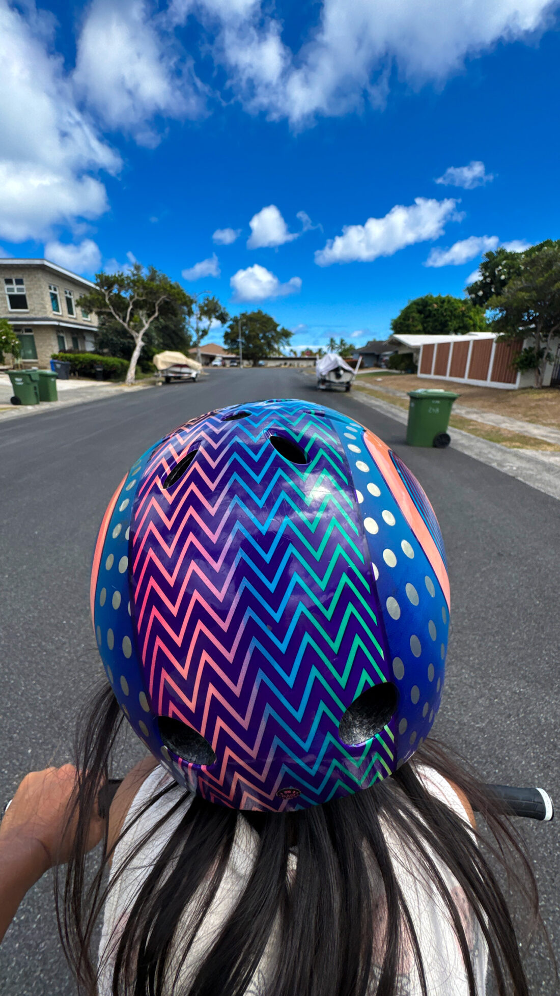 おチビさん、頑張っています。