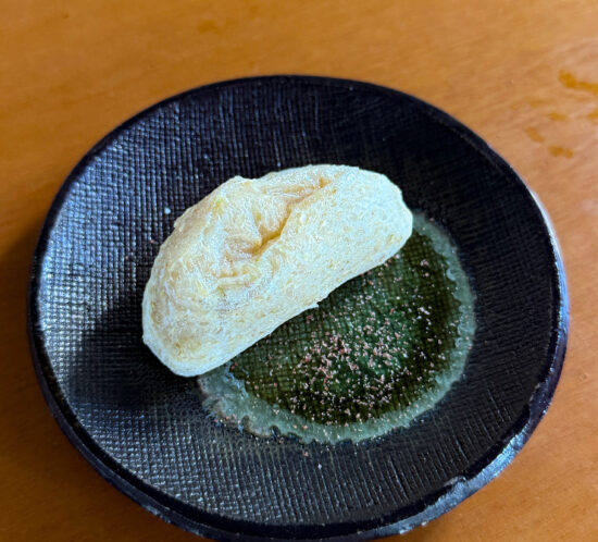 と亀の自然餅〈玄米〉を焼いて食う。