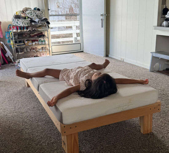 ベッドを作ってみた。