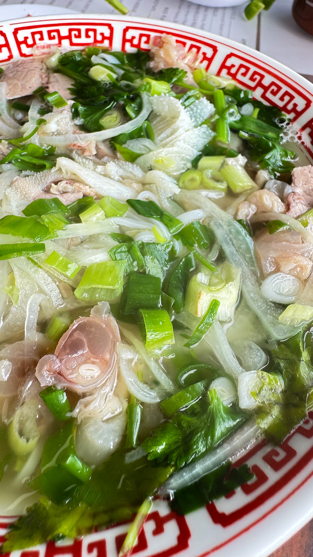 ハワイの人気フォー屋さん、トーチャウの名前の由来は？