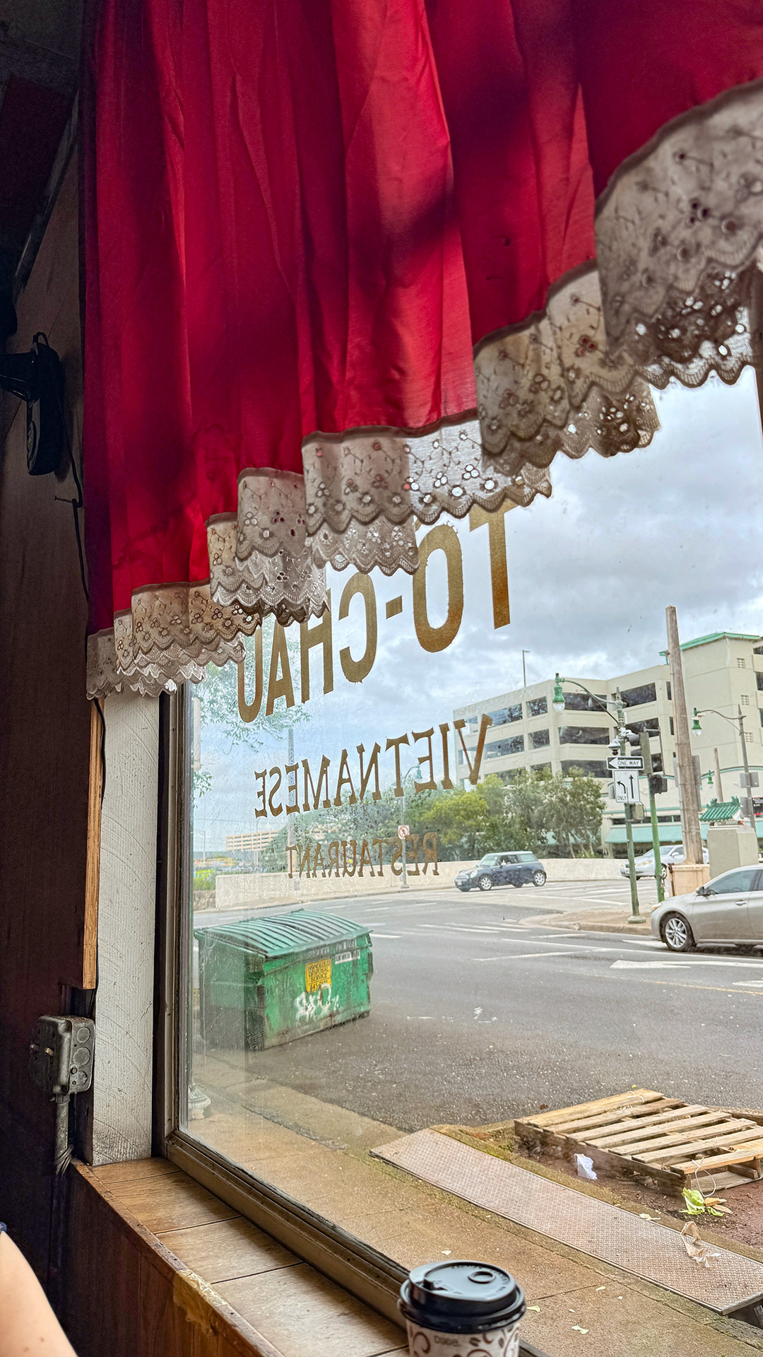 ハワイの人気フォー屋さん、トーチャウの名前の由来は？